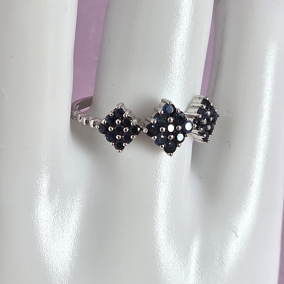 925 Sterling Silver Stackable Ring with Natural Blue Sapphire Gemstone - Picture 3 of 13